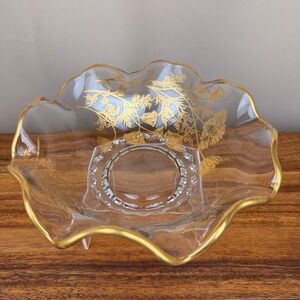 New Martinsville Glass Gold Encrusted Poppy Ruffled Bowl Clear Etched Floral 8"